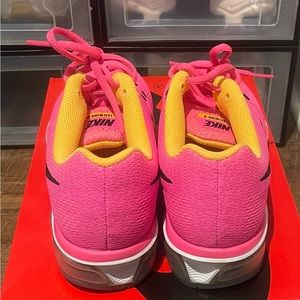 Women Athletic Shoes